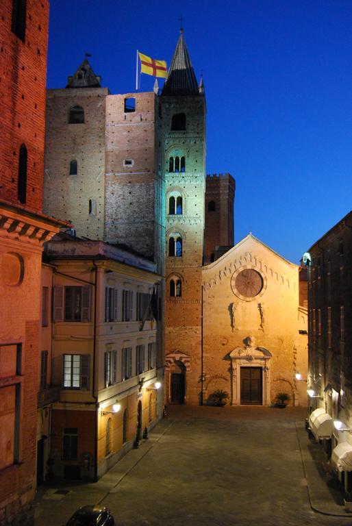 Palazzo Lengueglia B&B Albenga Exteriör bild