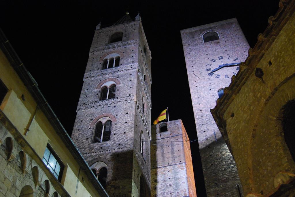 Palazzo Lengueglia B&B Albenga Exteriör bild