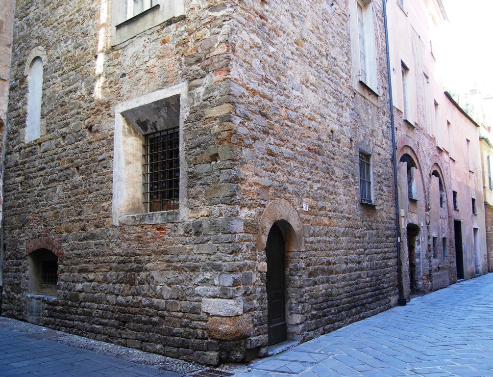 Palazzo Lengueglia B&B Albenga Exteriör bild